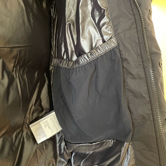 Canada Goose Armstrong Parka - Picture 7 of 7